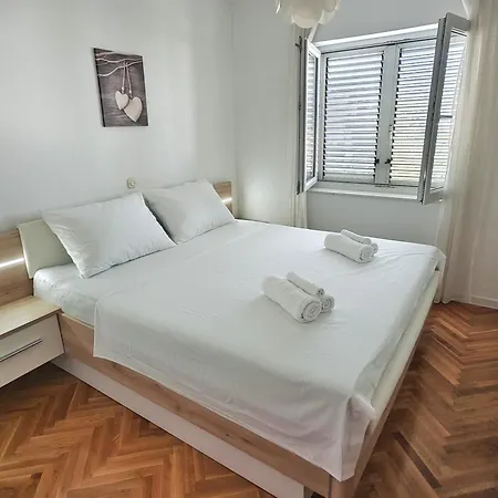 3bdr Sky Seaview & Parking