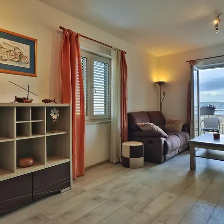 3bdr Sky Seaview & Parking