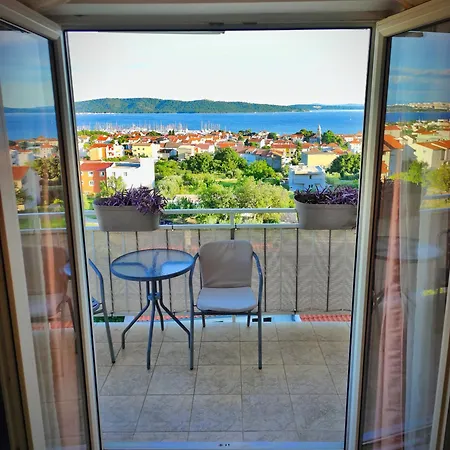 3bdr Sky Seaview & Parking *